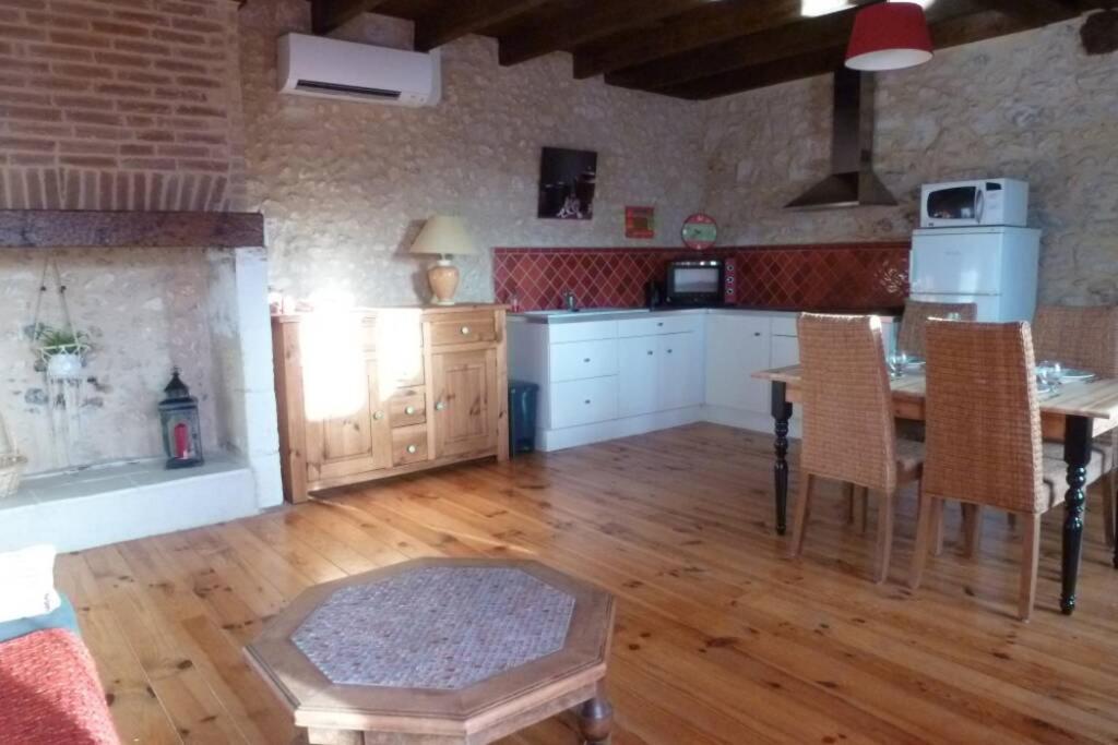 La grange de Victorine, gîte Bergerac Buitenkant foto